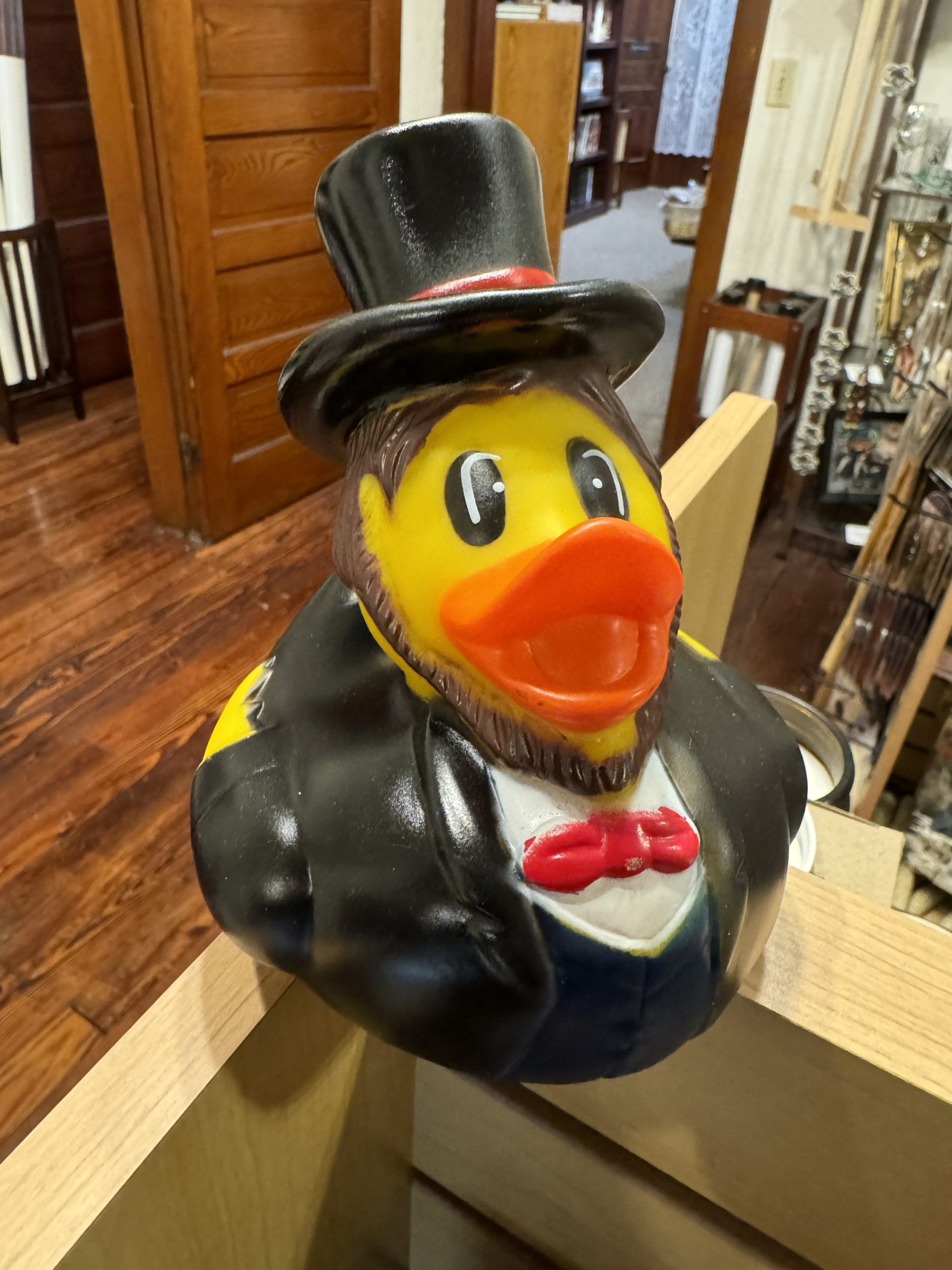 Lincoln Rubber Ducky - Large 5.5"