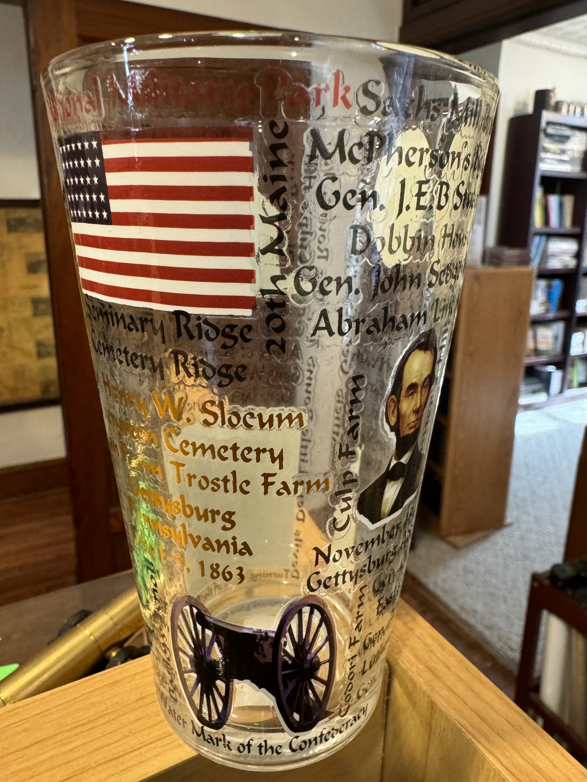 Gettysburg Icon/Phrases Pint Glass