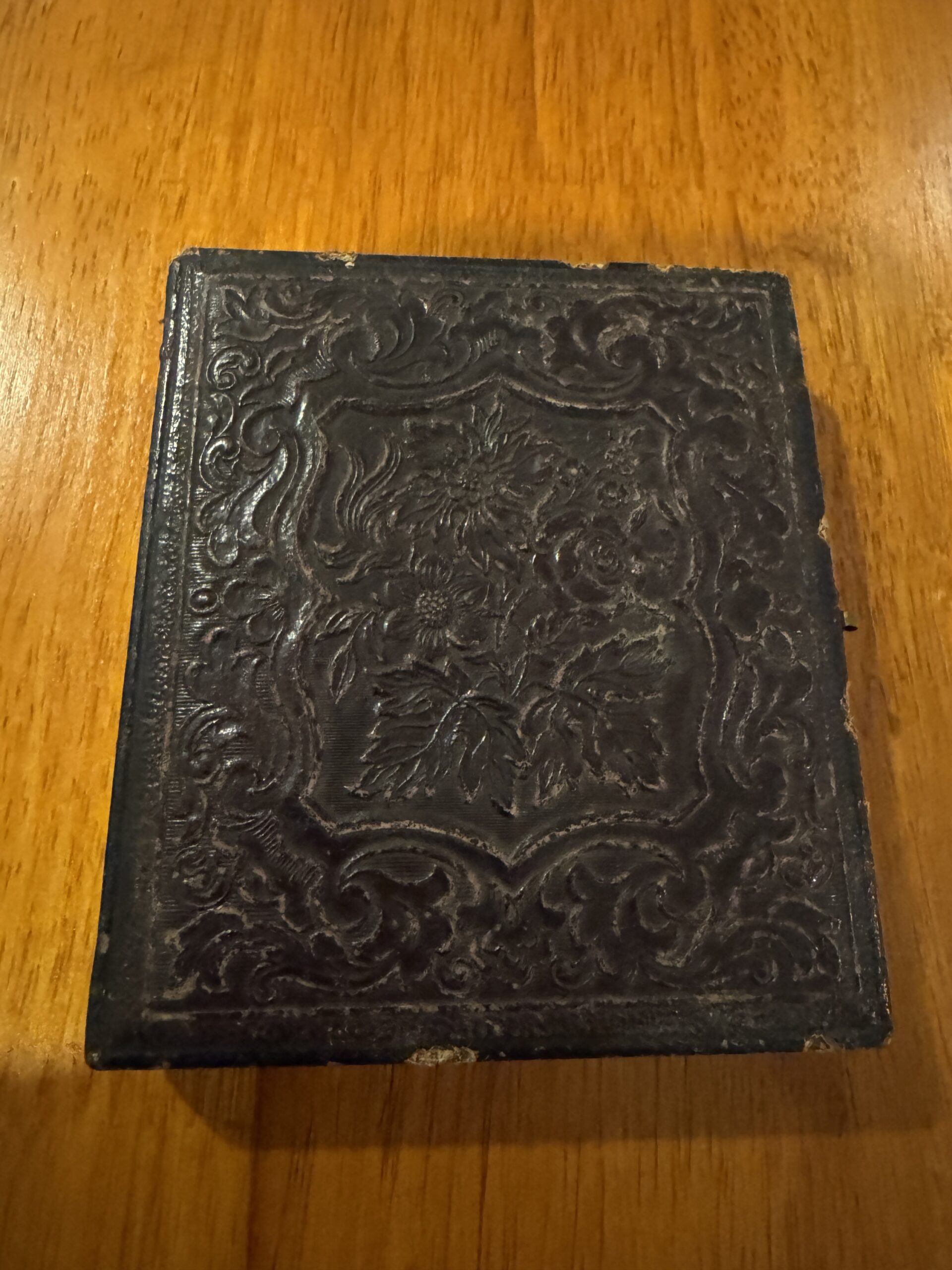 Vintage Lady with modest attire - Image 2