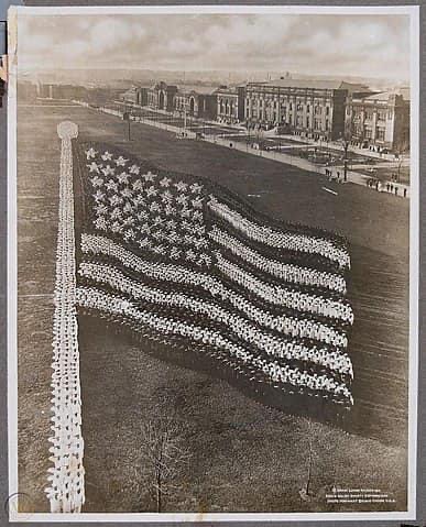 The Human Outline of Liberty (1917)