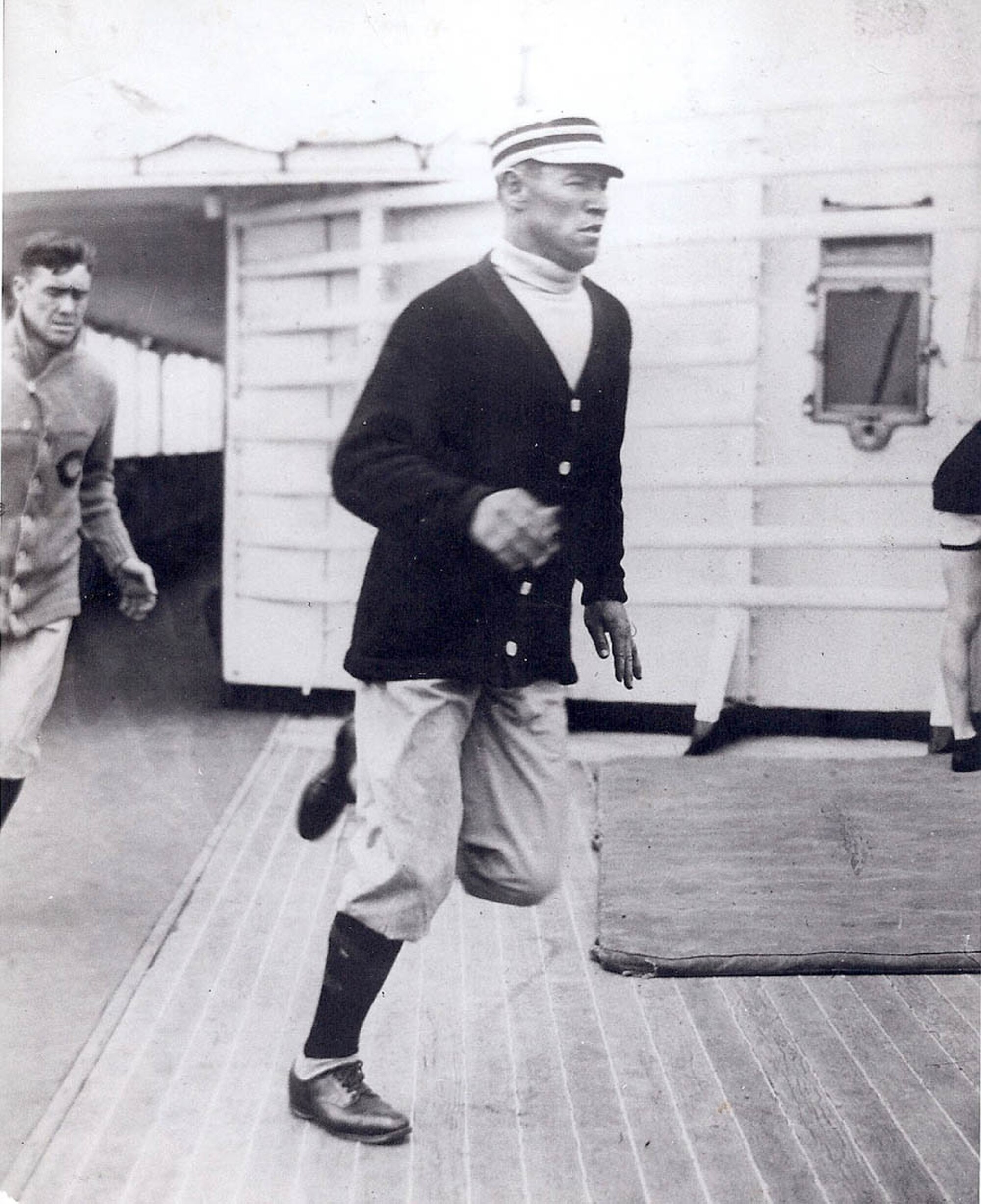 Jim Thorpe at the Olympics: The Gold Medal in Mismatched Shoes
