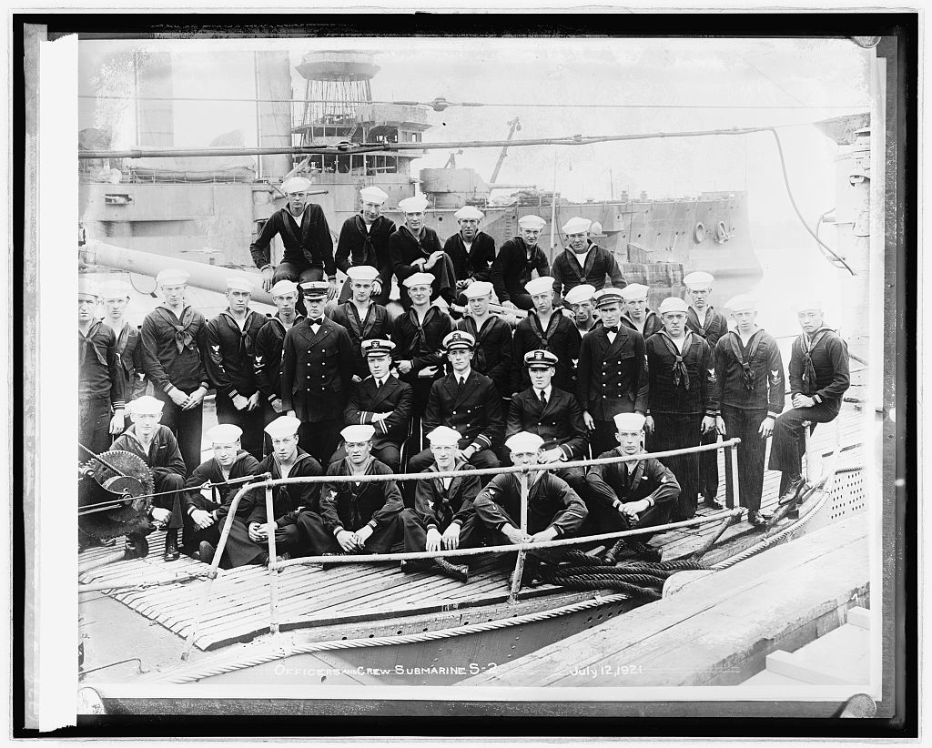 Testing the Depths: The Crew of the Submarine S‑2