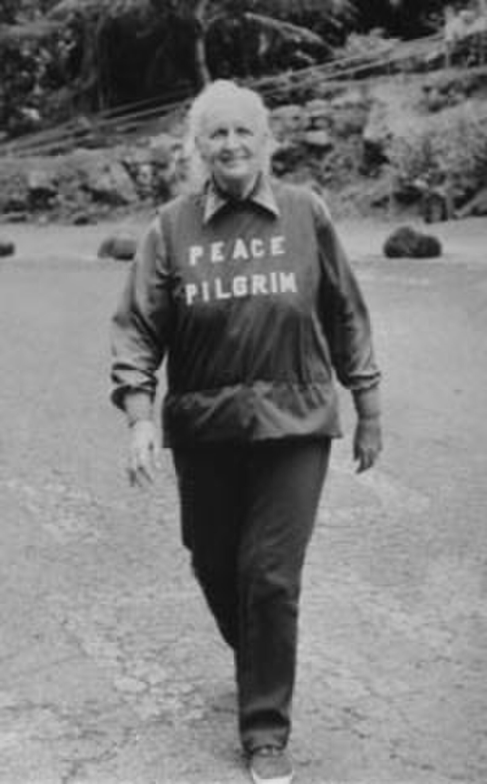 The 25,000-Mile Vow: Mildred Norman’s Penniless Pilgrimage