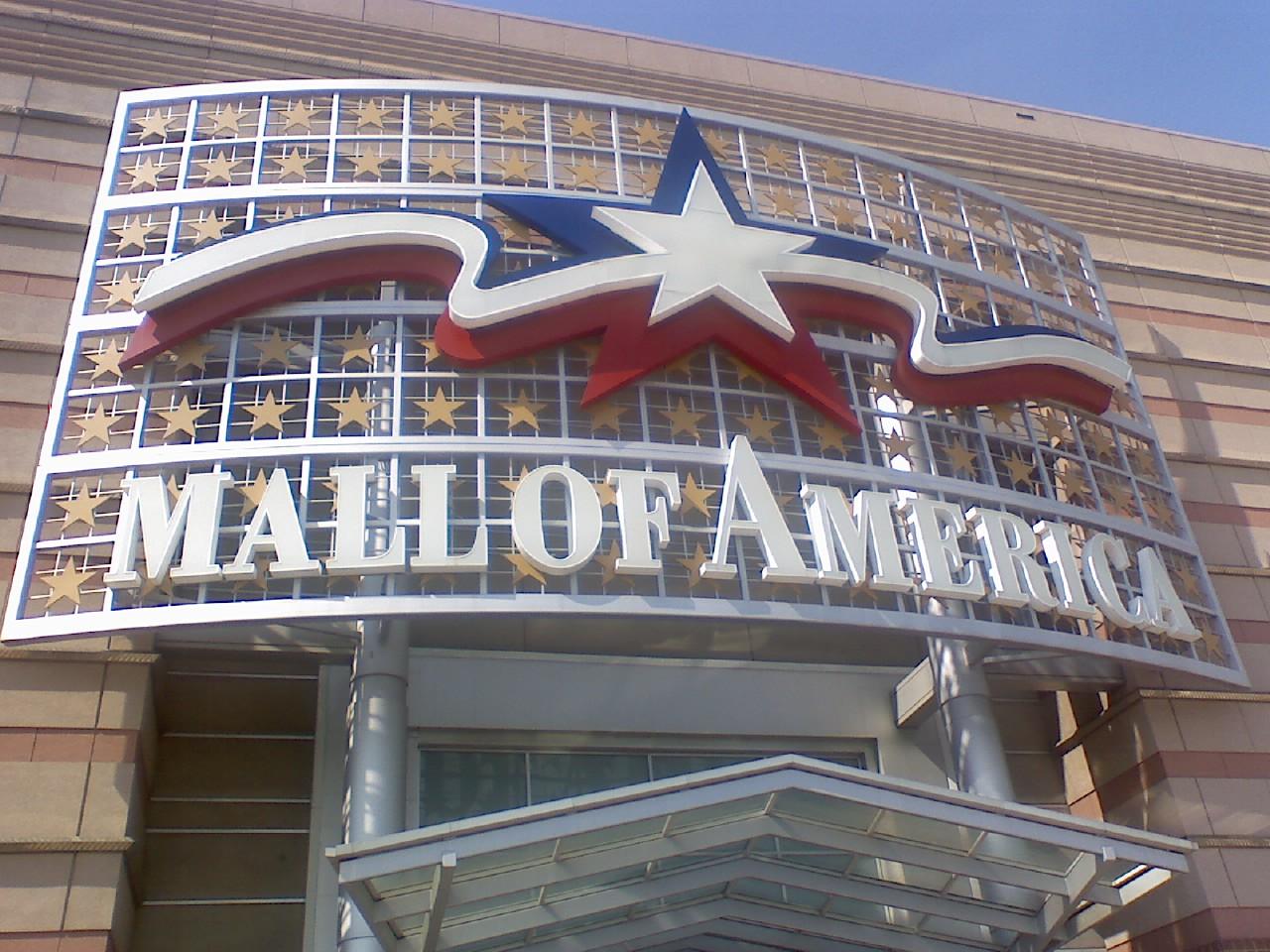 A Megamall Rises in Minnesota