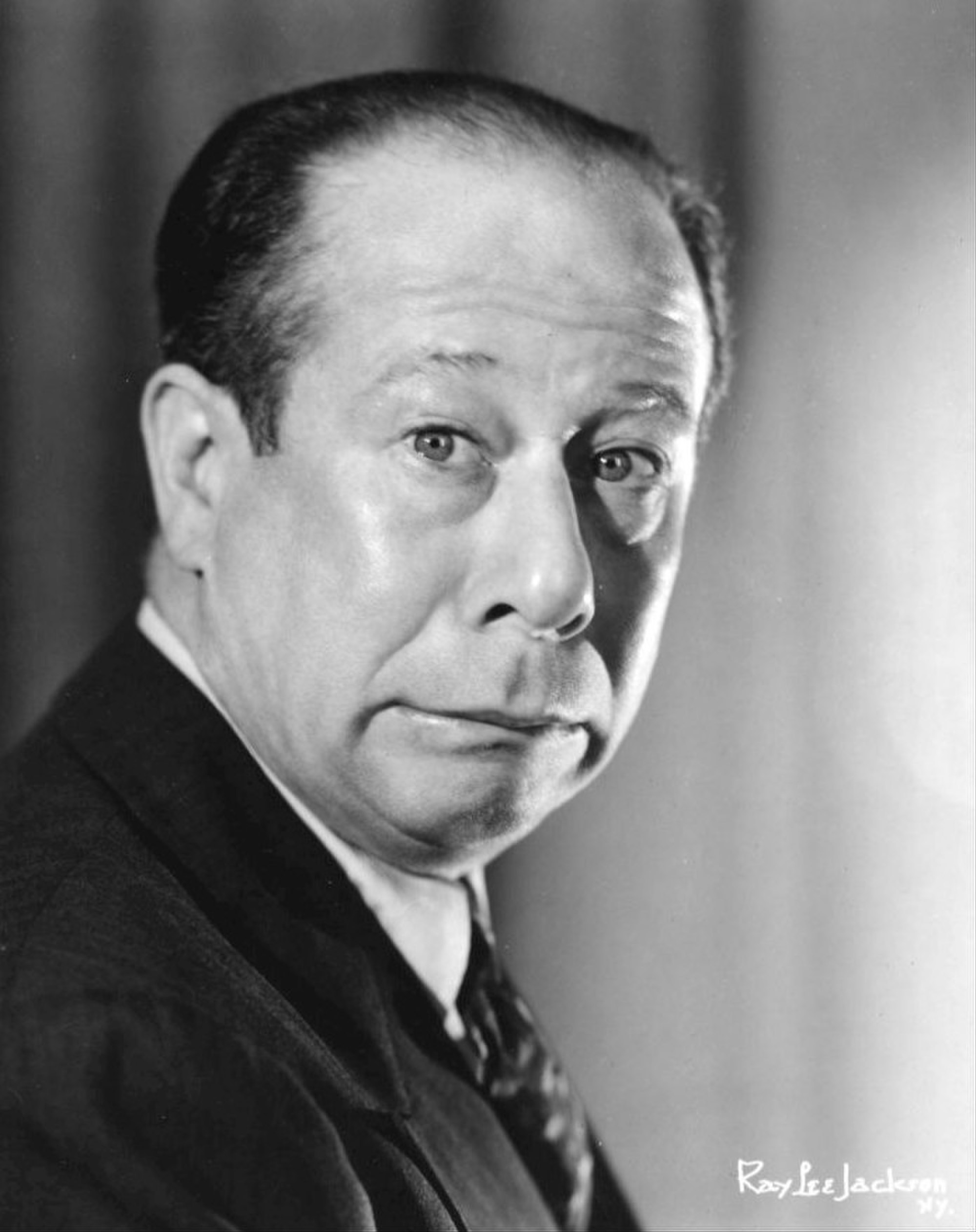 Bert Lahr: The Vaudeville Roar of the Cowardly Lion
