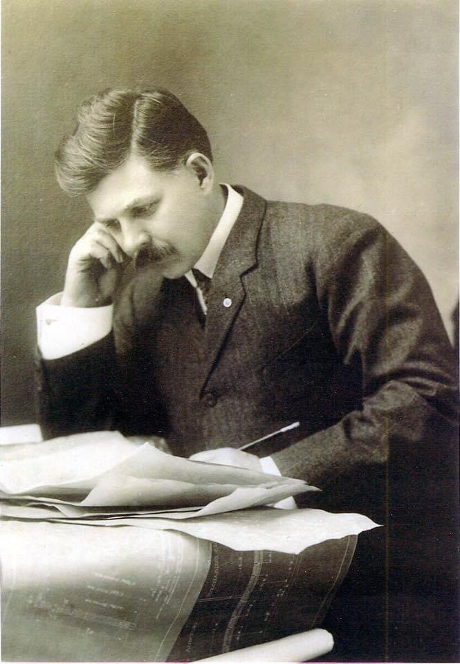 Ransom Eli Olds: The Lansing Assembly Line and the Birth of Oldsmobile