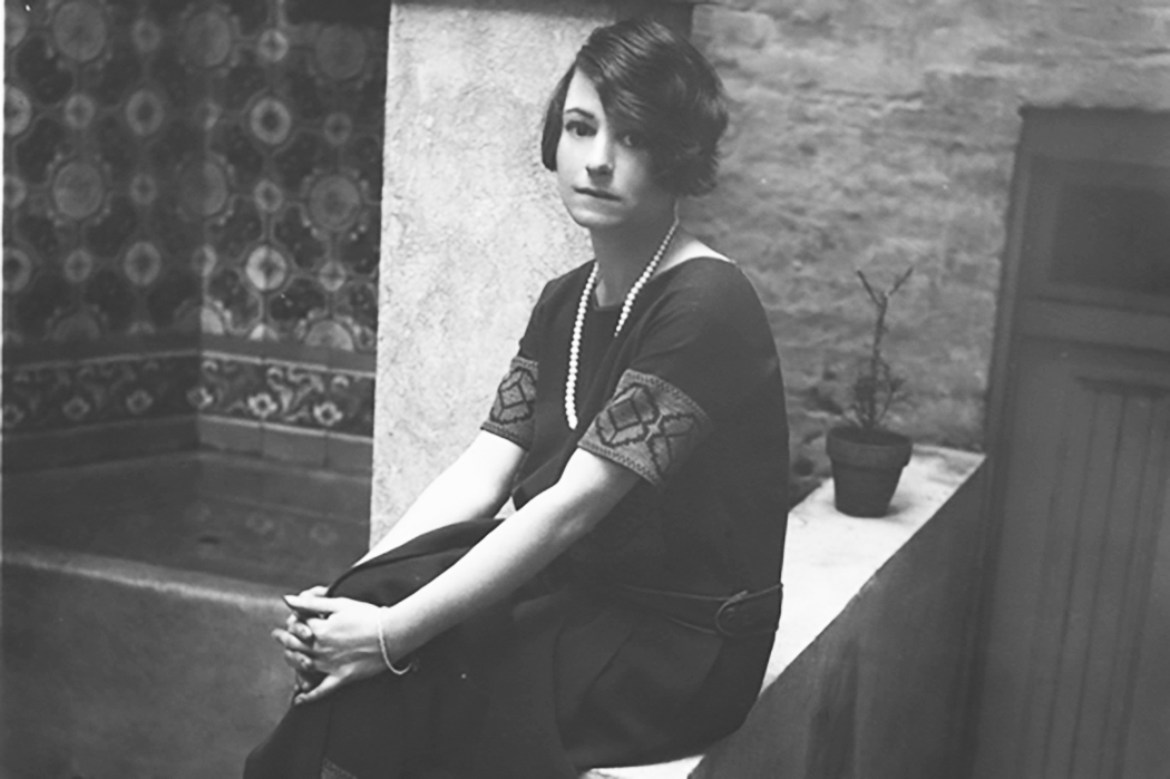 August 22, 1893 — Dorothy Parker: The Sharp‑Tongued Ledger of the Algonquin Round