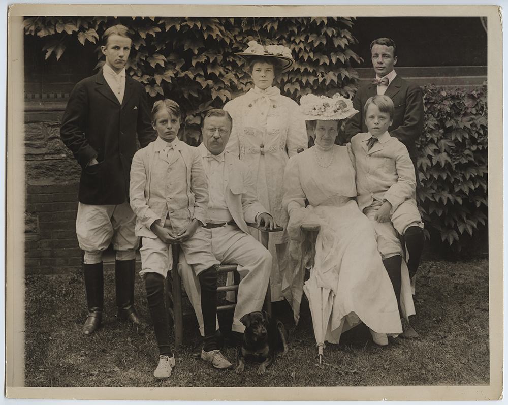 August 24, 1907 — Theodore Roosevelt at Sagamore Hill: The Domestic Cradle of Executive Conviction