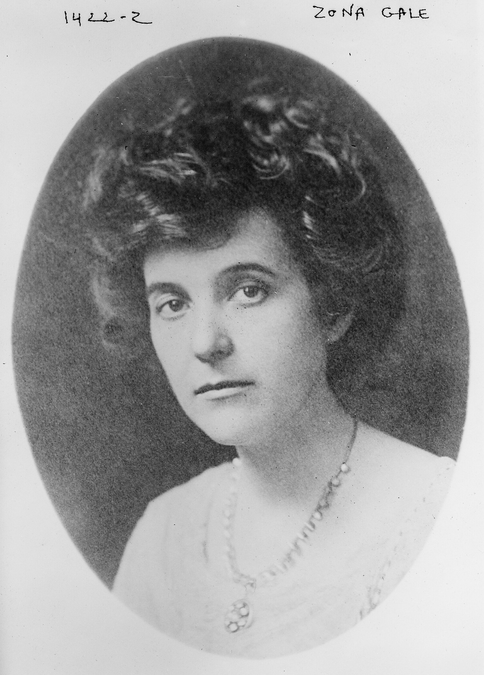 1874 — Zona Gale: Breaking the Literary Glass Ceiling of American Drama