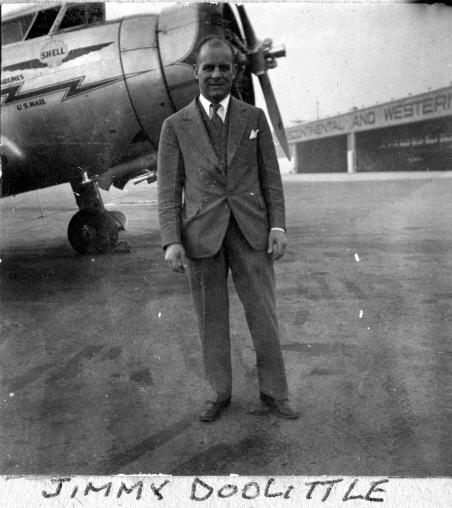 Jimmy Doolittle and the Breakthrough of Instrument Flight