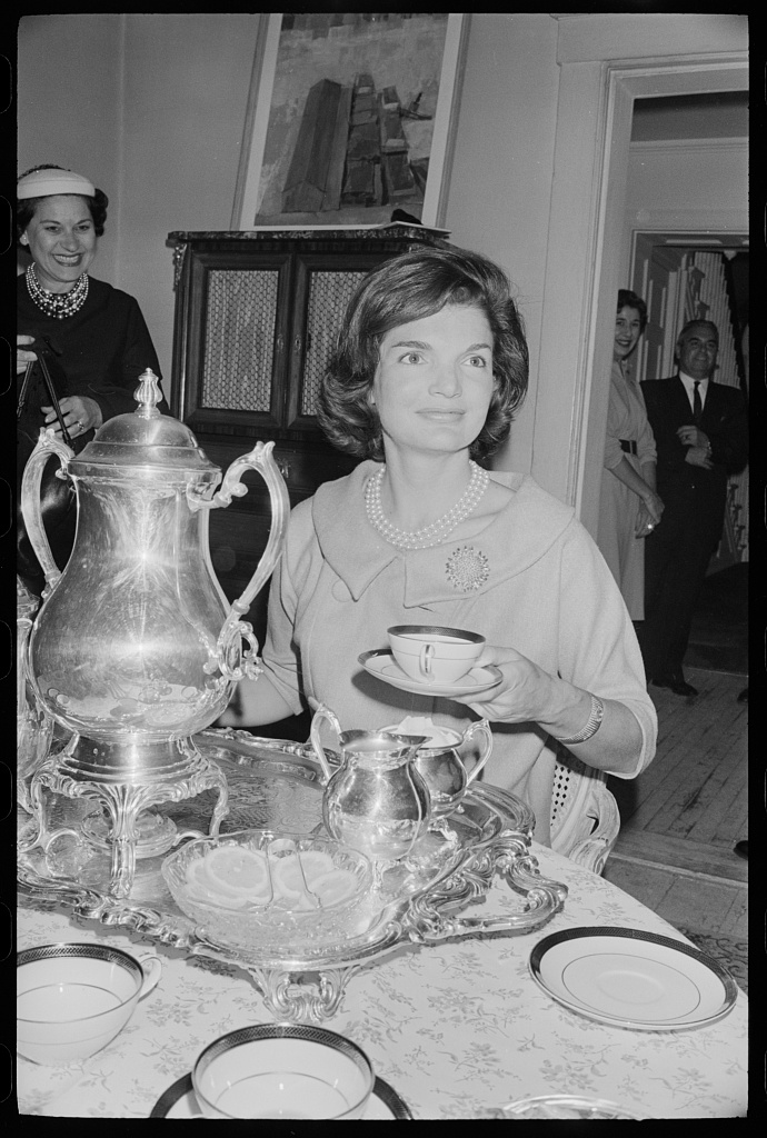 Jacqueline Kennedy’s Tea for Women Journalists