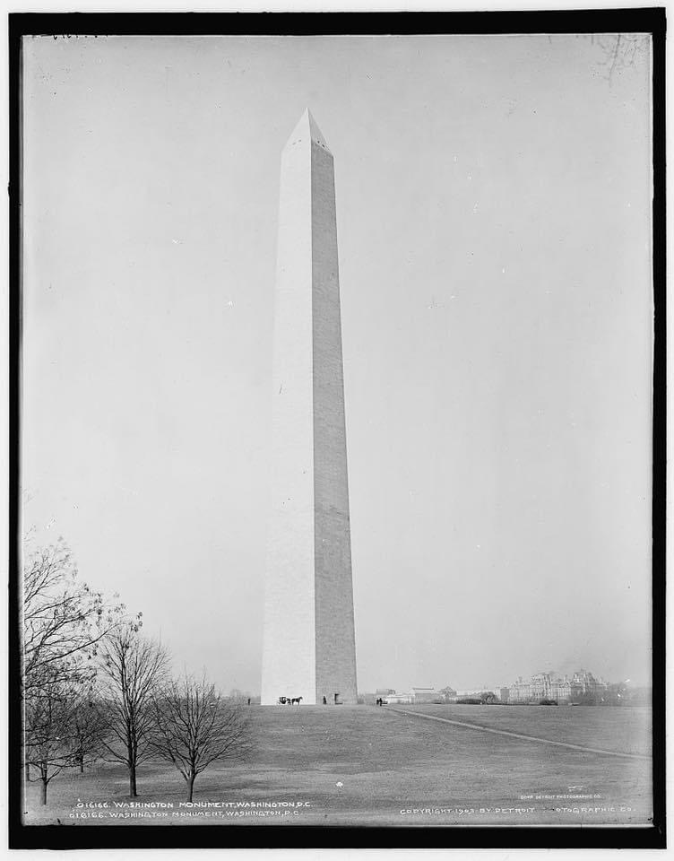 Washington Monument Opens to the Public
